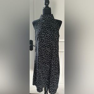 Women’s black and white sleeveless dress high neck size 6 dress